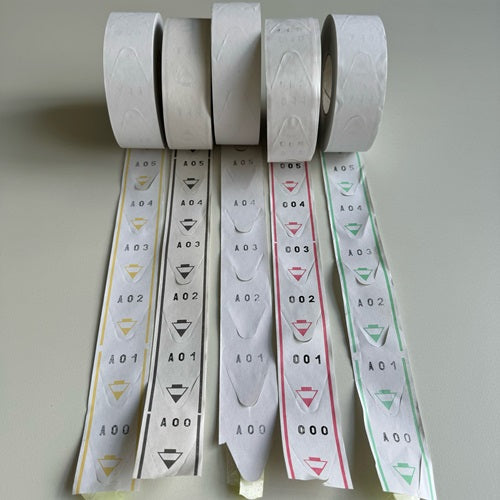 Klika - Sequence number roll red 2000 pieces per roll