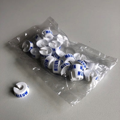 Klika - MB blanco/negro NUEVO para percha 40 piezas