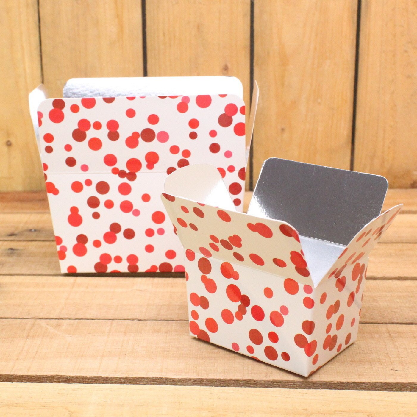 Klika - Bonbon doosjes Chocolade doosje Red dot LAAG 24 stuks