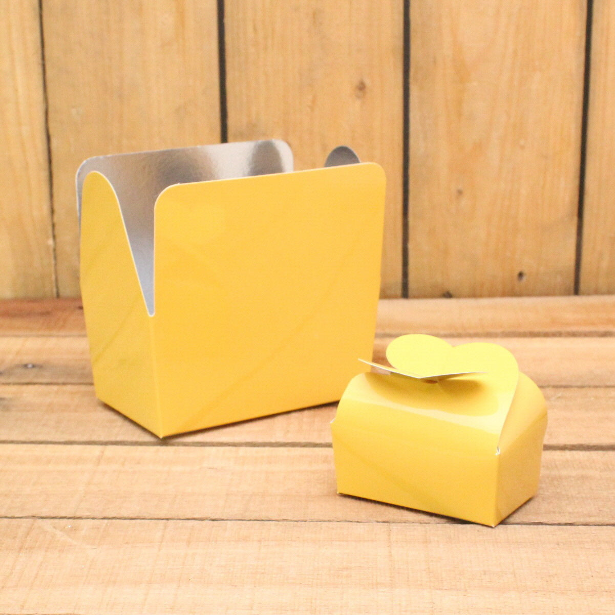 Klika - Bonbon doosjes Chocolade doosje Warm geel HOOG 48 stuks