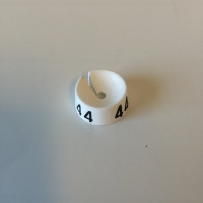 Klika -  MB wit/zwart 44 voor op kledinghanger