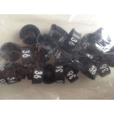 Klika - MB bianco/nero 36 da appendere alla gruccia