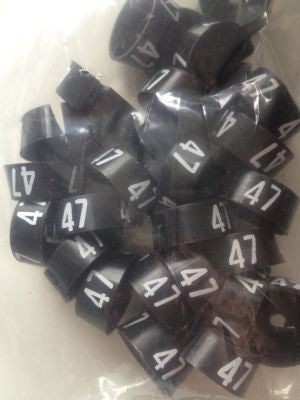 Klika -  MB zwart/wit 47 voor op kledinghanger