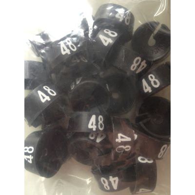 Klika - MB bianco/nero 48 da appendere alla gruccia