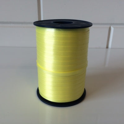 Klika - ruban bouclé 5 mm / 500 mètres jaune clair - 60 pièces