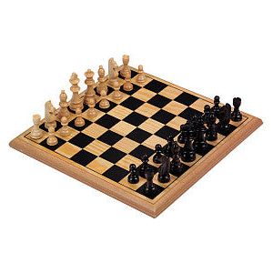 Longfield Games - Schaakspel longfield games hout 30x30cm | 1 stuk
