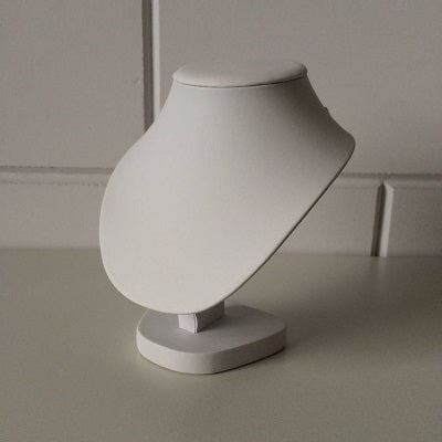 Klika -  Collierhalsje wit kunstleer hoog 22cm