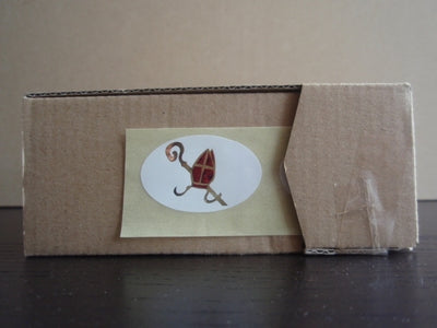 Klika - Label Sint/miter white/gold/red ov38x24