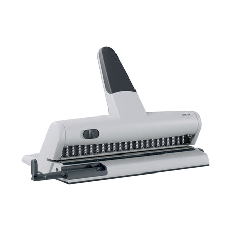 Leitz - Perforadora 5115 resistente 23 agujeros plateada