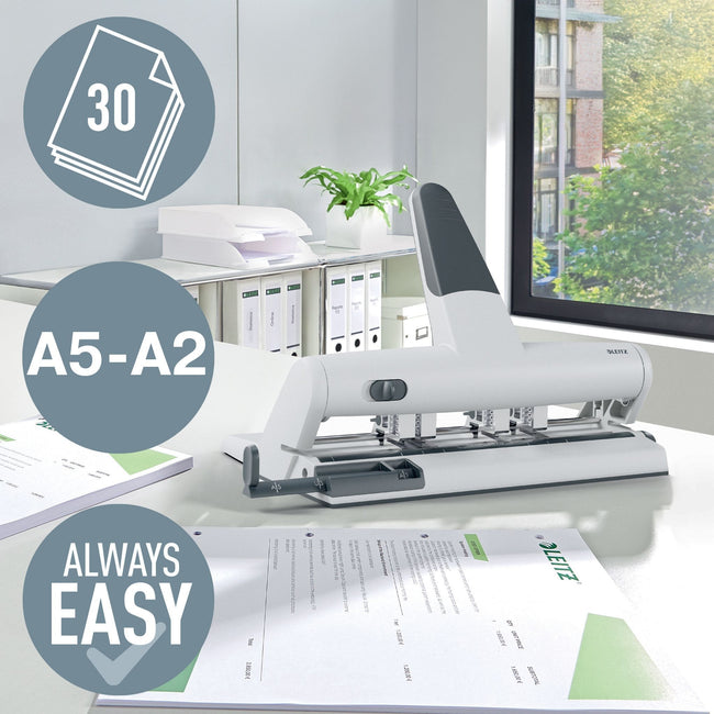 Leitz -  AKTO papierperforator 30 vel Zilver