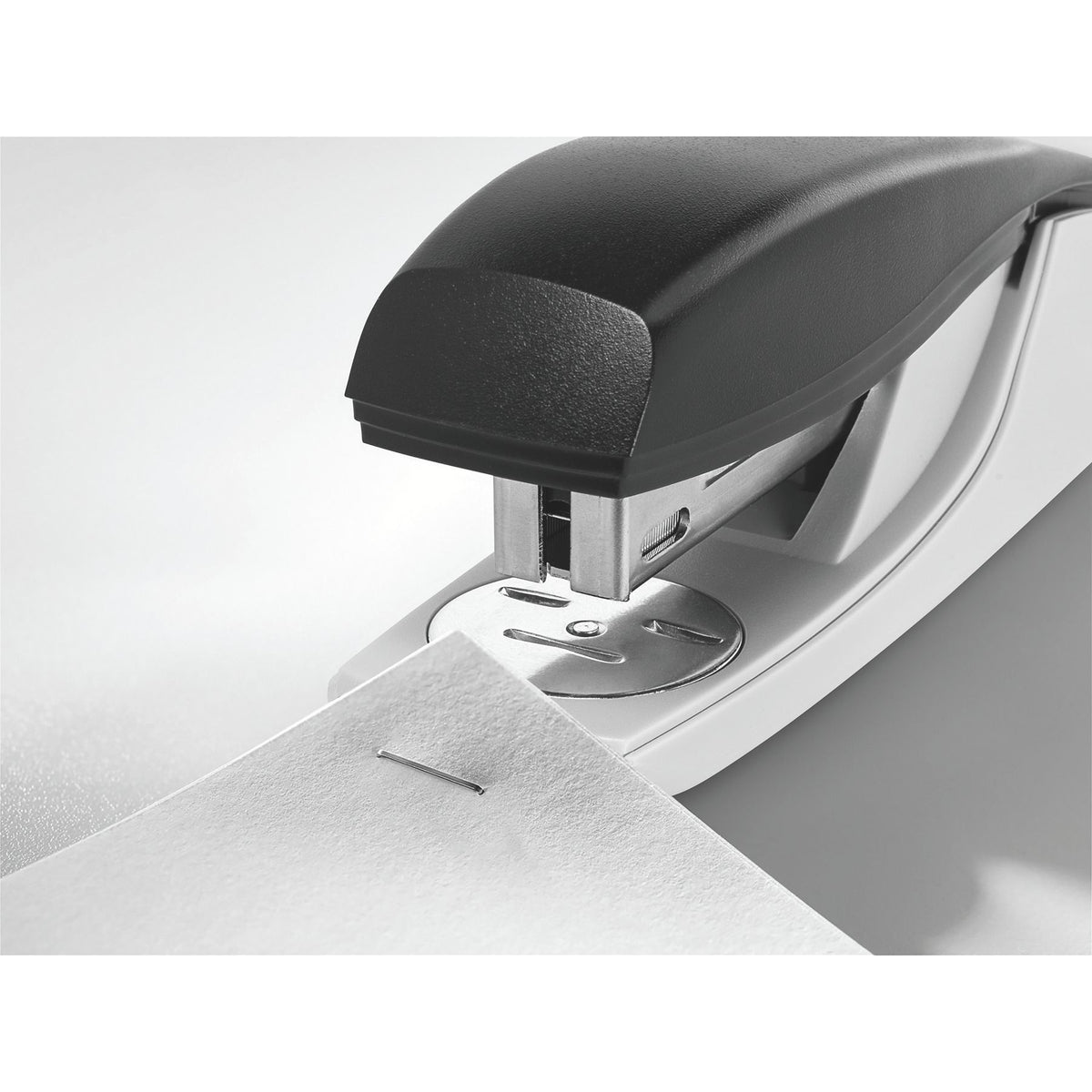 Leitz -  Nietmachine  nexxt 30 vel zwart | 30 stuks