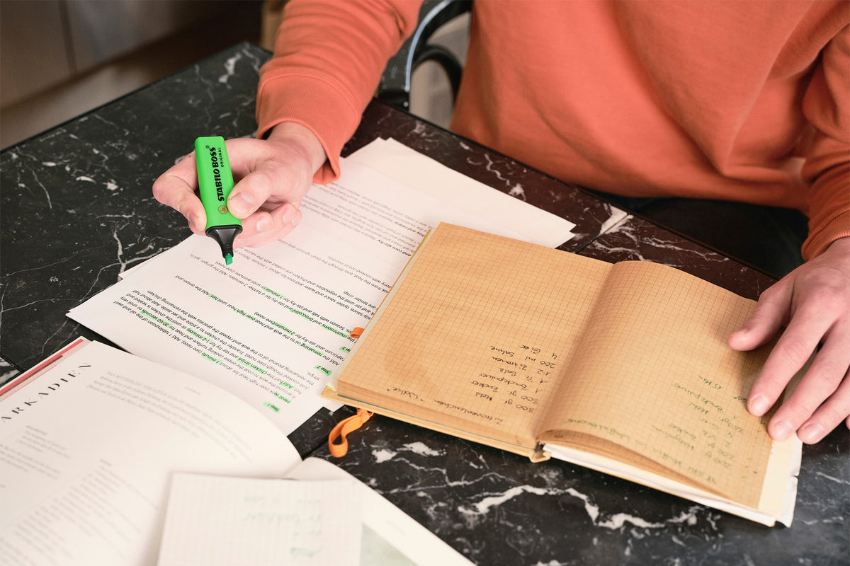 Stabilo -  BOSS ORIGINAL tel, markeerstift, etui met 4 kleuren