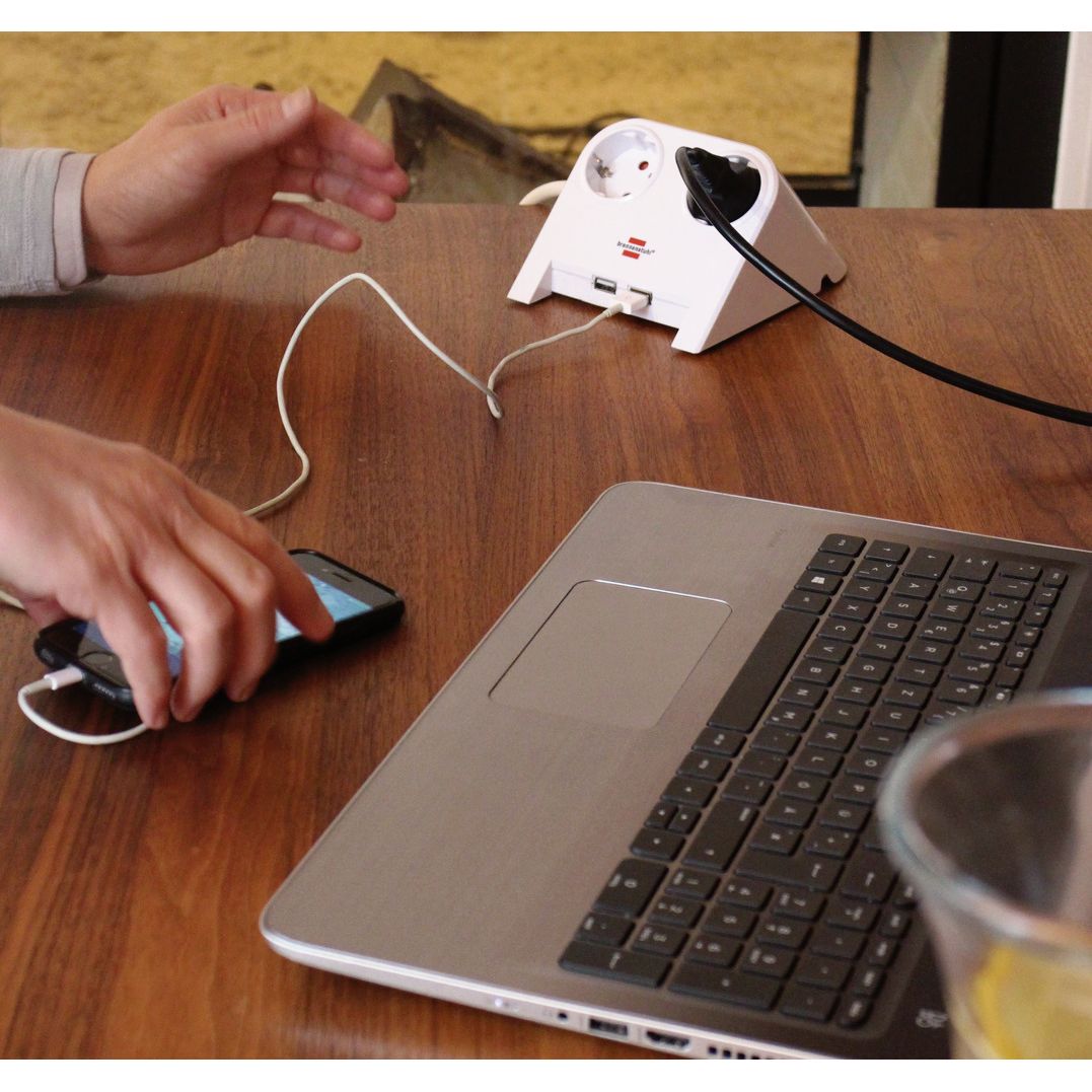 Brennenstuhl -  Stekkerdoos  2vdig usb 1.8m wit | 2 stuks