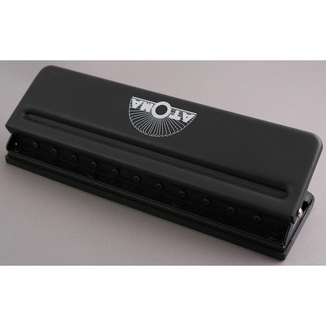 Atoma - perforatrice de trou noir