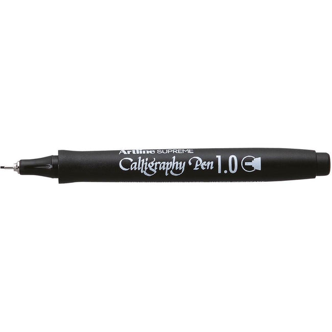 Artline - pennarello Supreme Calligraphy Pen, 1,0 mm, nero
