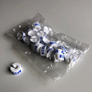 Klika - MB blanco/negro NUEVO para percha 40 piezas