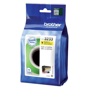 Brother - Ink cartridge LC-3233Y yellow