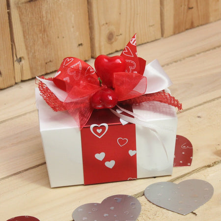 Bonbon doosjes - Chocolade doosje - Wit LAAG met banderol Valentijn - 24 stuks