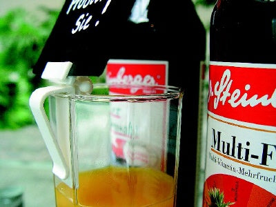 Klika - Mini tarjetero con pinza universal blanco